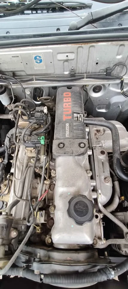 2004 Mazda 2500 Fighter V 3