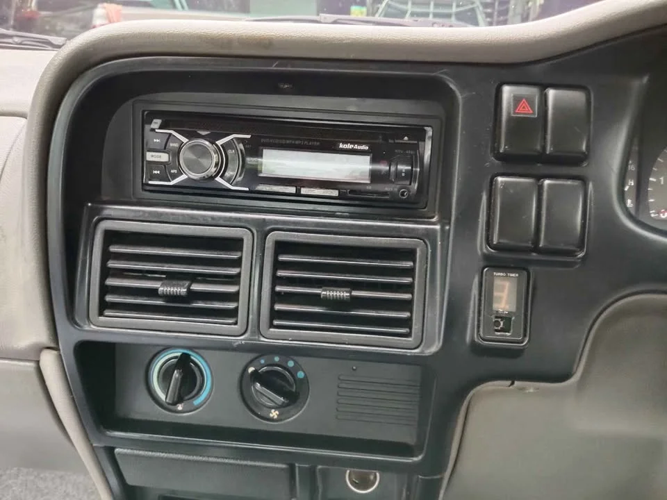 2000 Isuzu Faster Dragon Eyes III 3