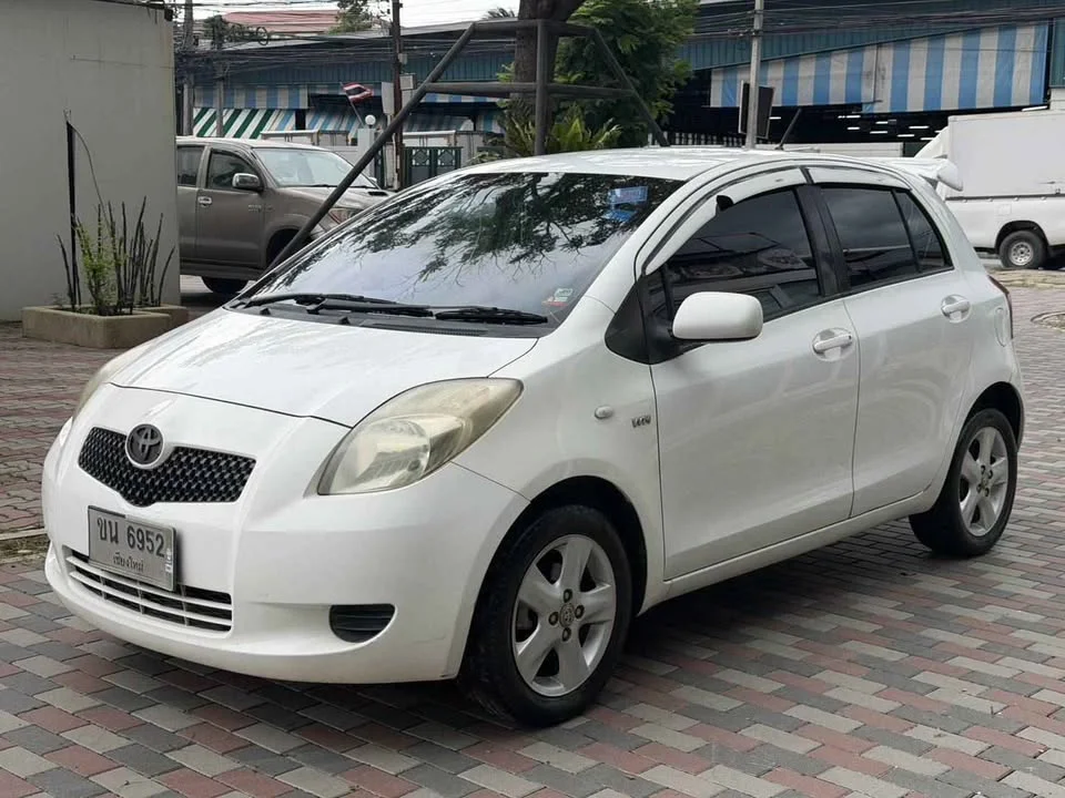 2008 Toyota Yaris II 3