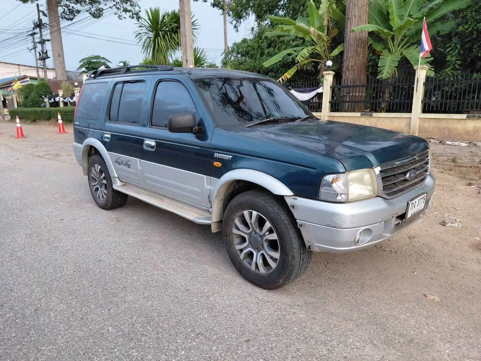 2003 Ford Everest I 3