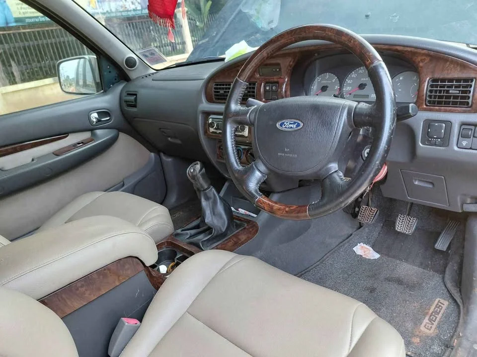 2003 Ford Everest I 2