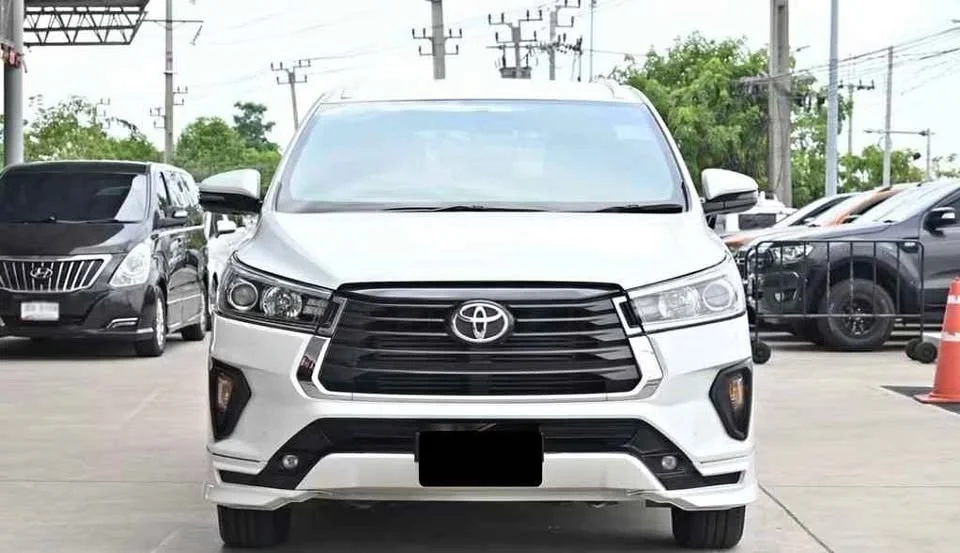 2022 Toyota Innova II 3