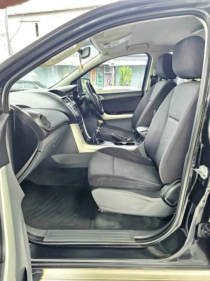2013 Mazda BT-Series II 2