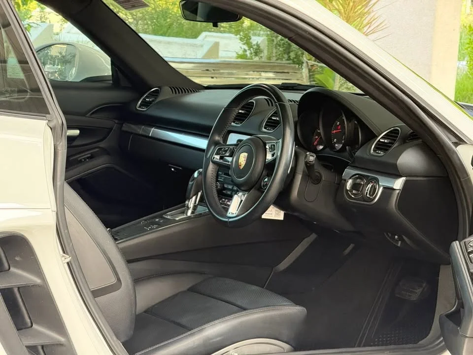 2018 Porsche 718 Boxster and Cayman IV 2
