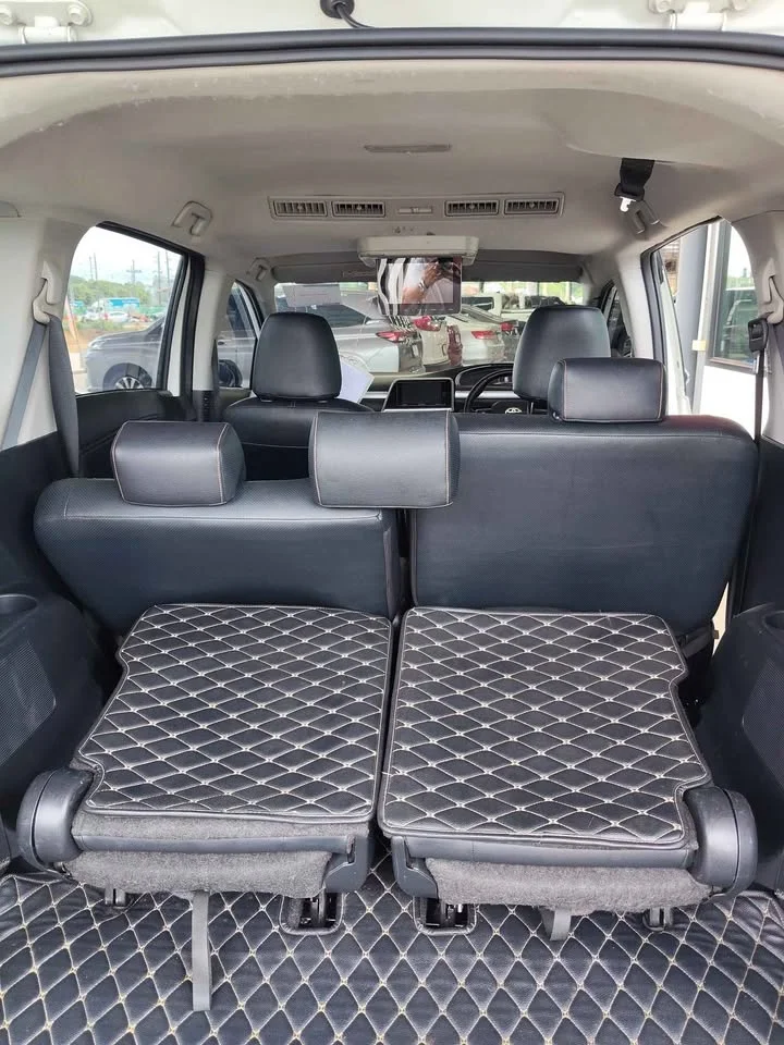 2016 Toyota Sienta II 3