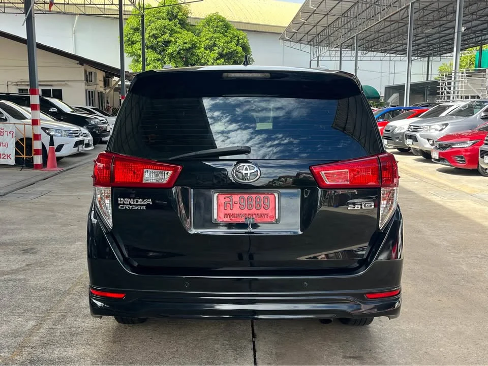 2018 Toyota Innova II 2