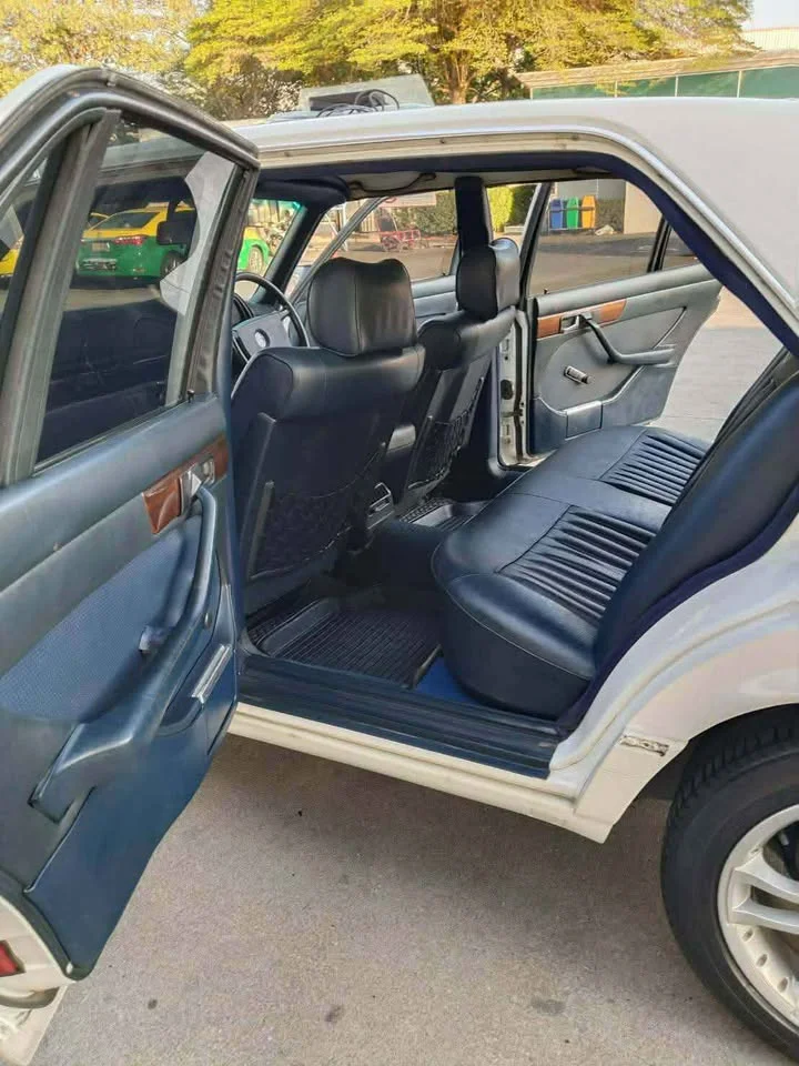 1989 Benz S-Class W126 3