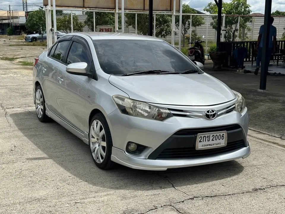 2013 Toyota Vios III 3