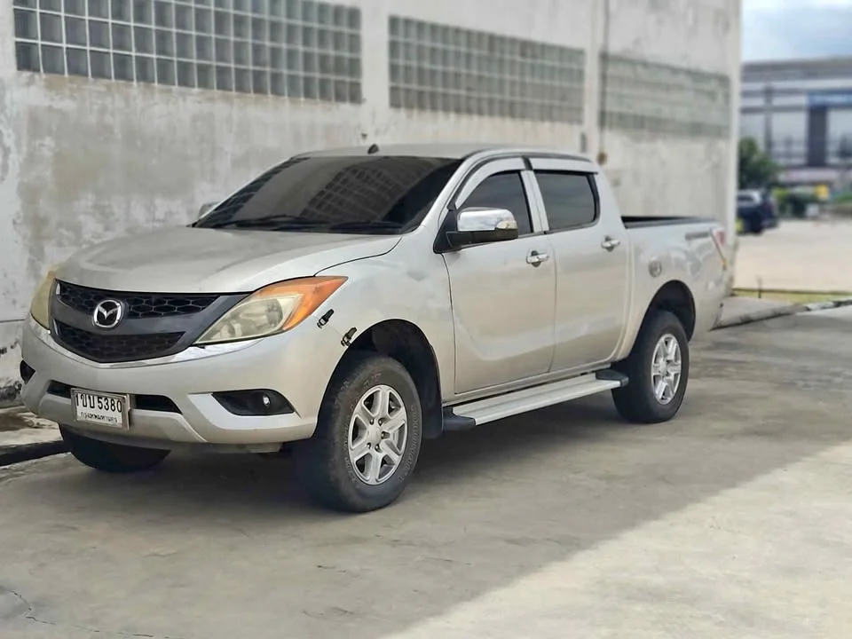 2012 Mazda BT-Series II 3