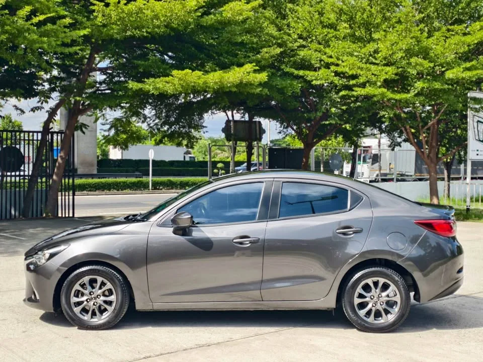2019 Mazda 2 III 2
