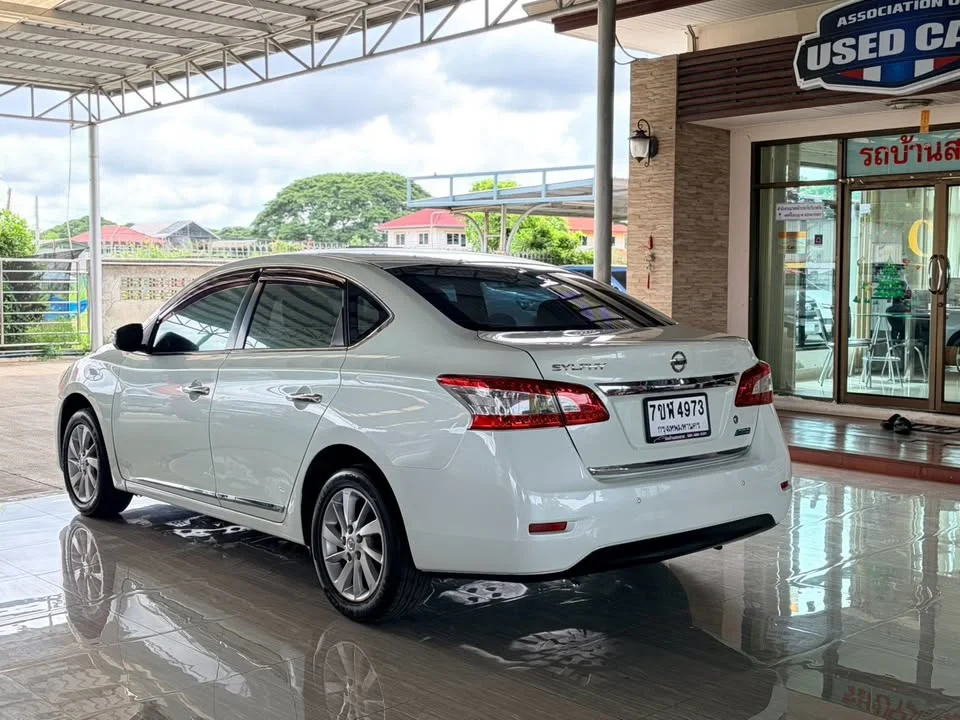 2015 Nissan Sylphy III (B17) 3