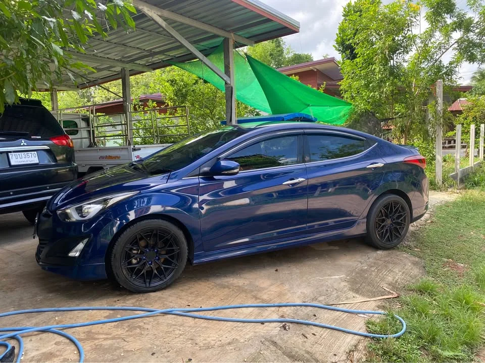 2014 Hyundai Elantra V 3