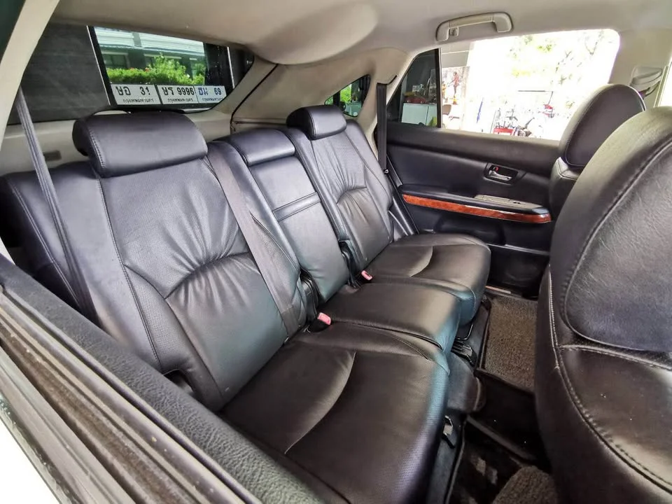 2011 Toyota Harrier II 3