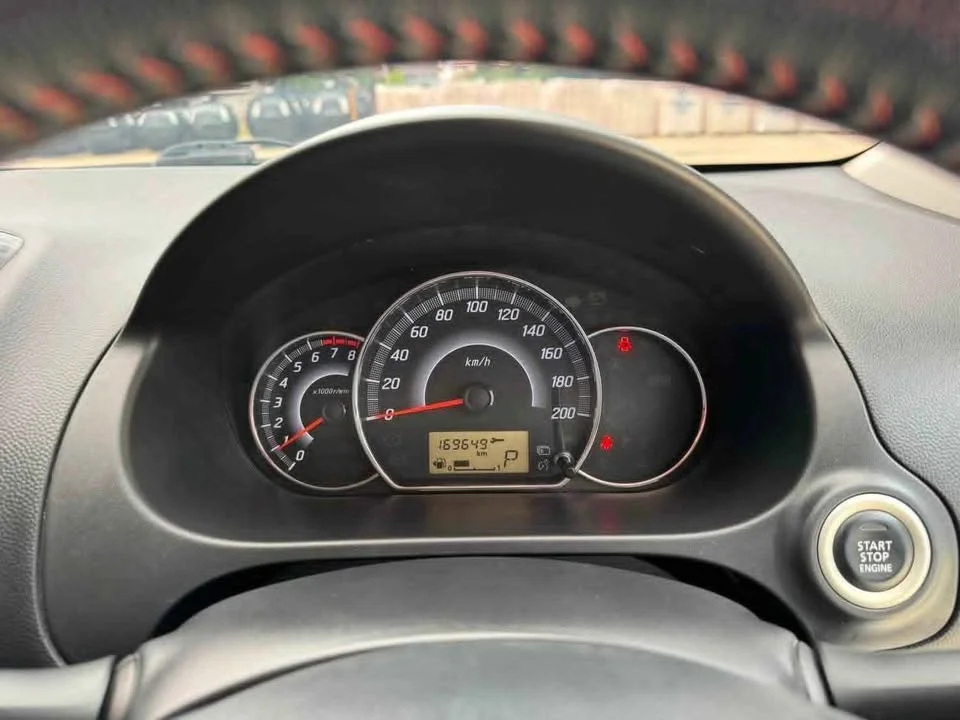2018 Mitsubishi Mirage VI 3