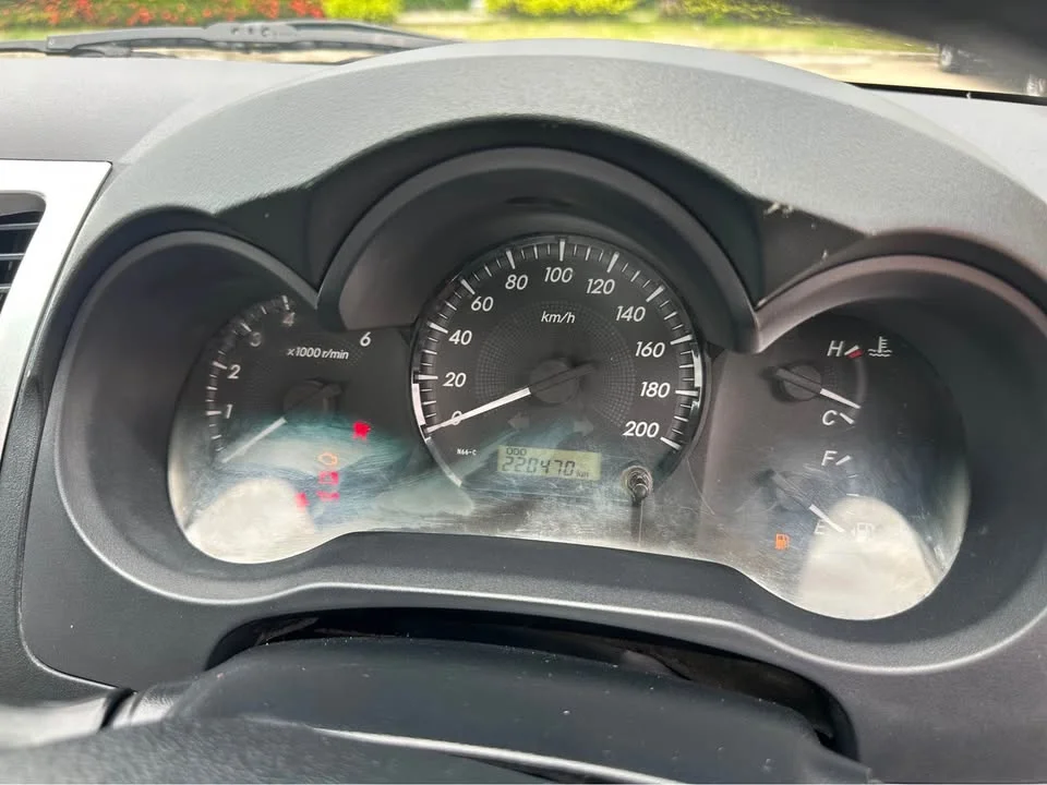 2015 Toyota Hilux VII 3