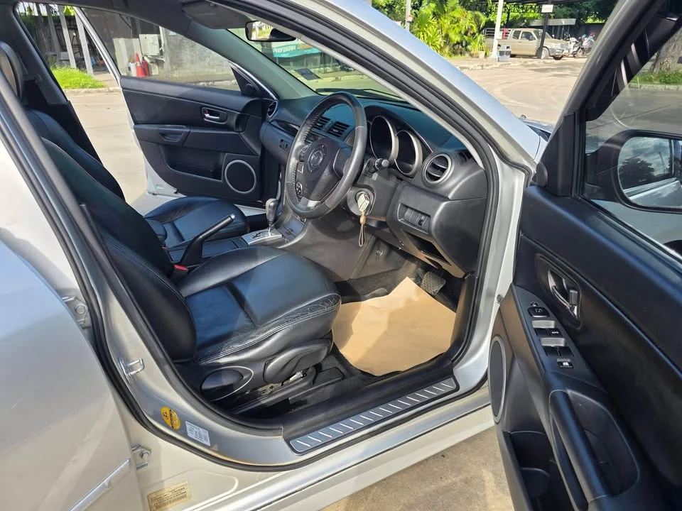 2010 Mazda 3 I 3
