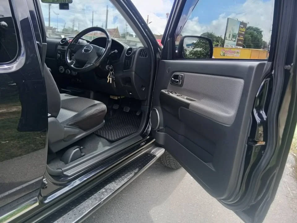 2011 Isuzu D-Max I 3