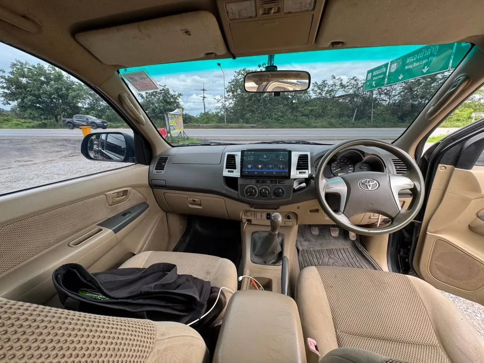 2013 Toyota Hilux VII 3