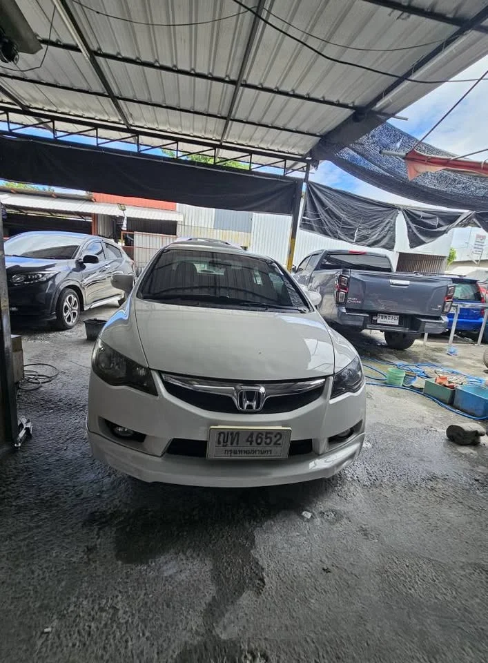 2011 Honda Civic VIII 3