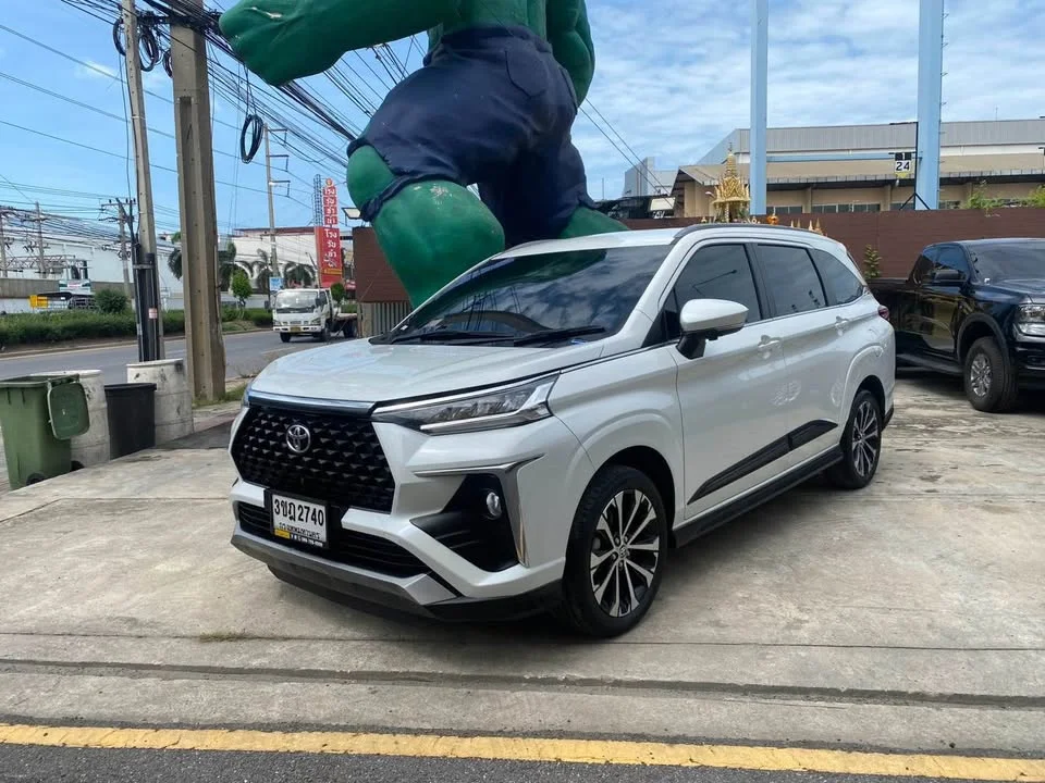2022 Toyota Veloz III 3