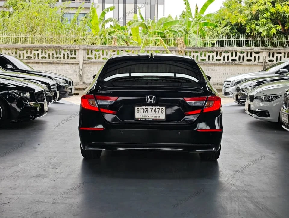 2019 Honda Accord X 2