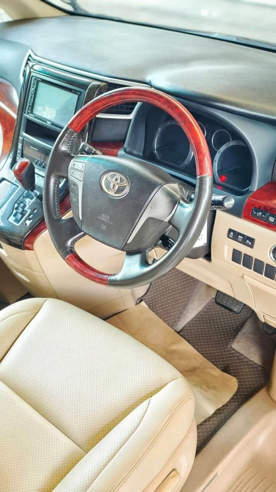 2010 Toyota Alphard, Vellfire II (AH20) 2