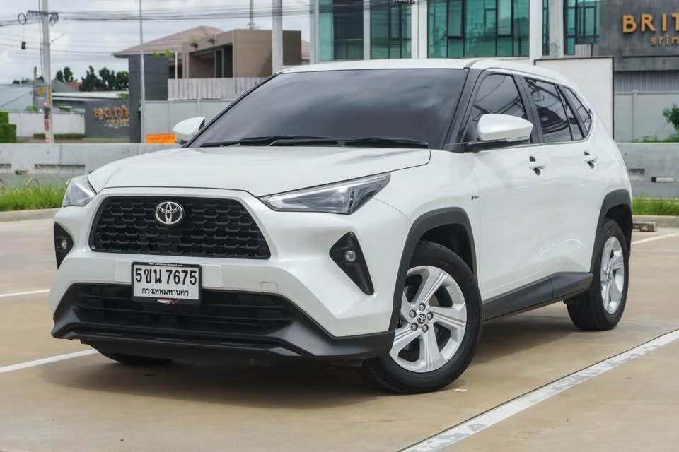 2023 Toyota Yaris Cross AC200 2