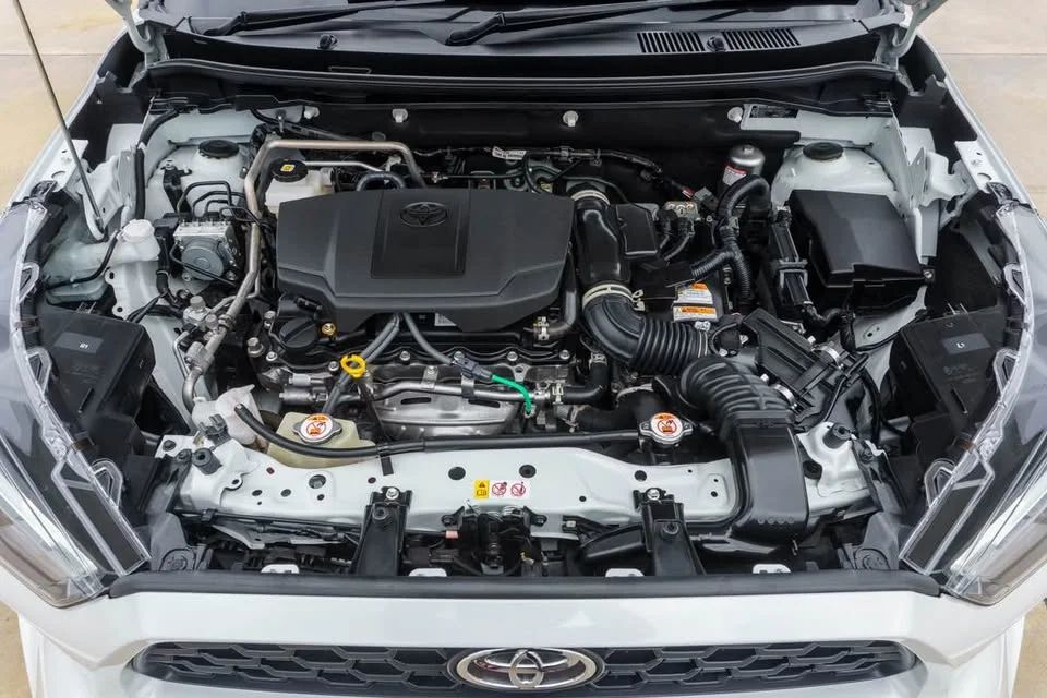 2023 Toyota Yaris Cross AC200 3