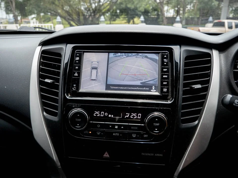 2018 Mitsubishi Pajero Sport III 3