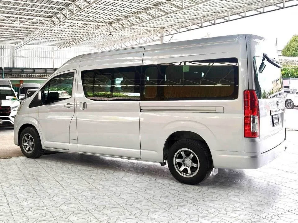 2020 Toyota Commuter VI (H300) 3