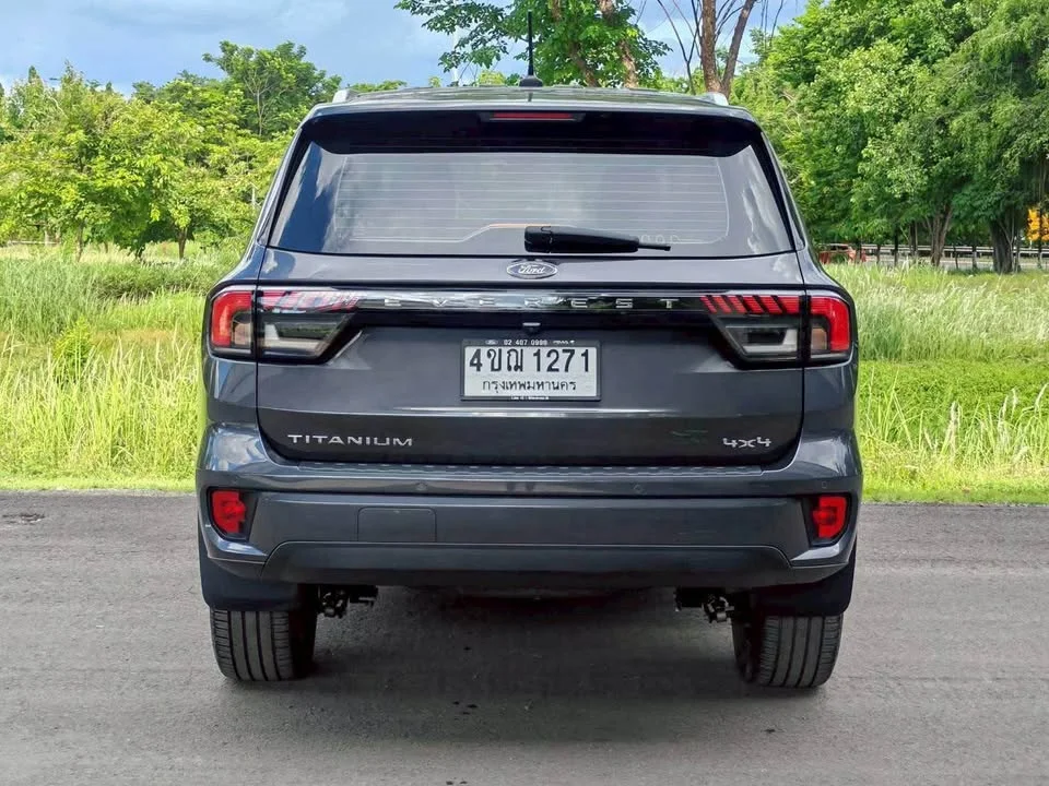 2022 Ford Everest III 3