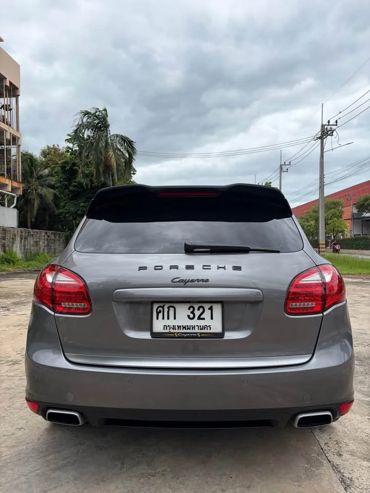 2013 Porsche Cayenne II 2