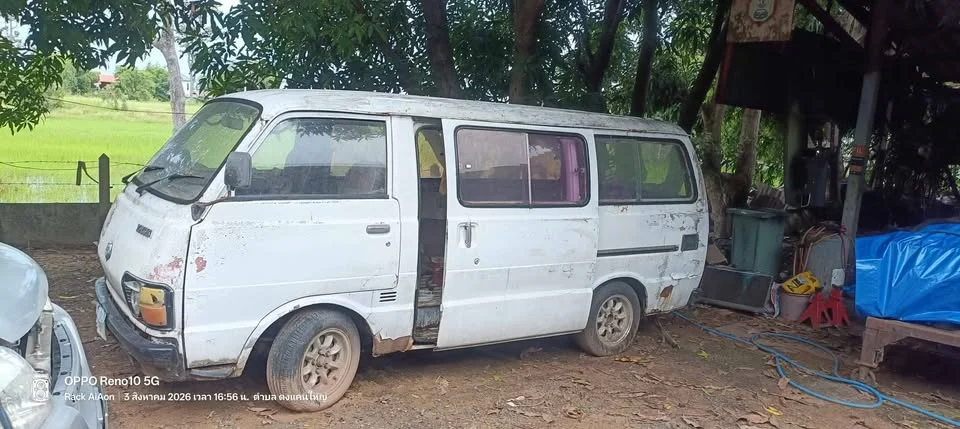 1980 Toyota Commuter III 2