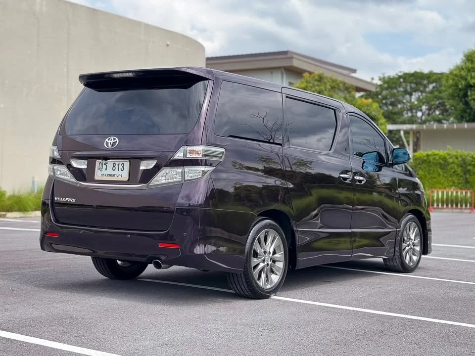 2011 Toyota Alphard, Vellfire II (AH20) 3