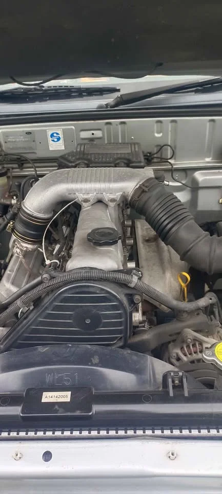 2003 Mazda 2500 Fighter V 2