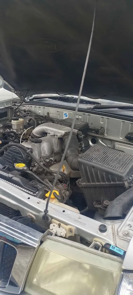 2003 Mazda 2500 Fighter V 3