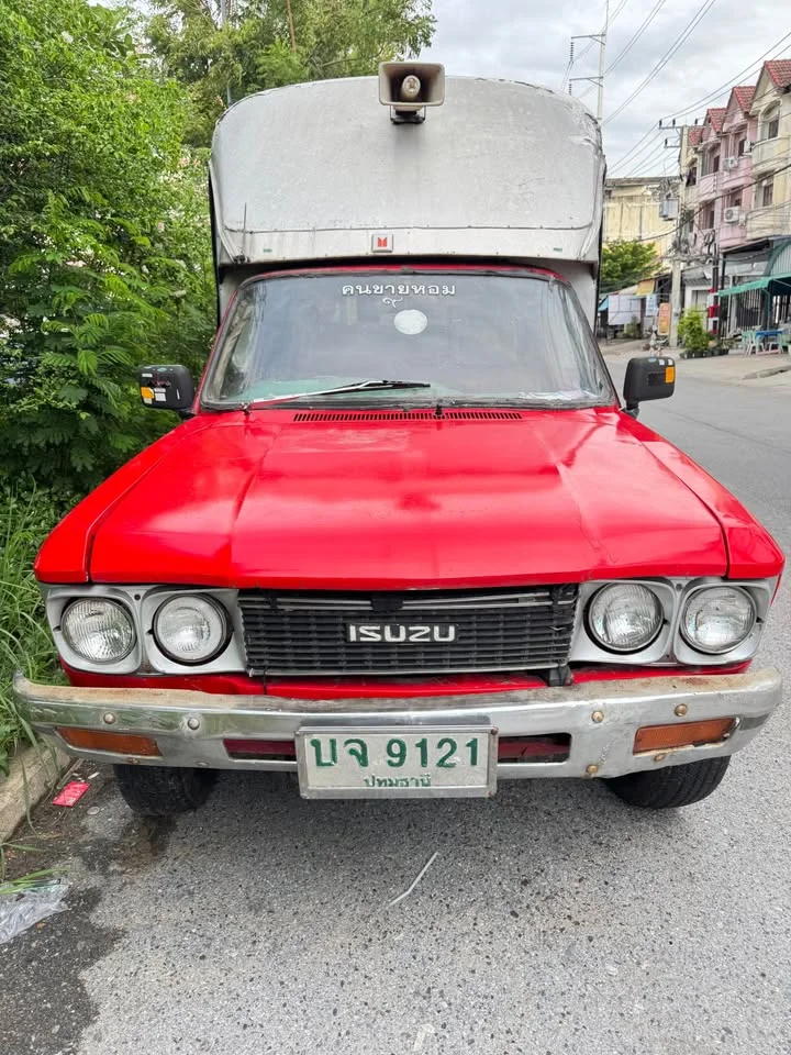 1977 Isuzu Faster Dragon Eyes I 2