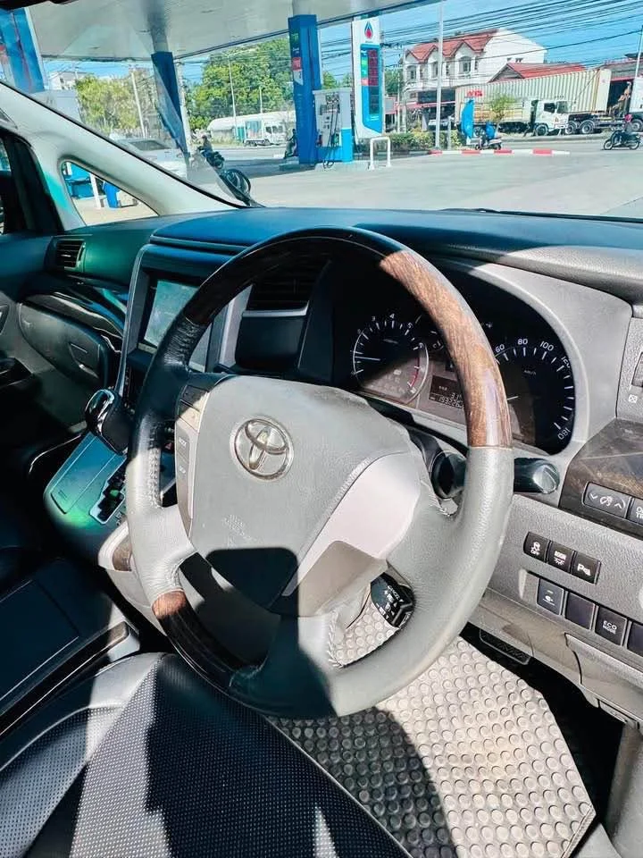 2012 Toyota Alphard, Vellfire II (AH20) 3
