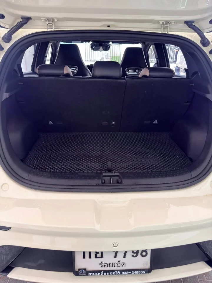 2023 BYD Dolphin 3