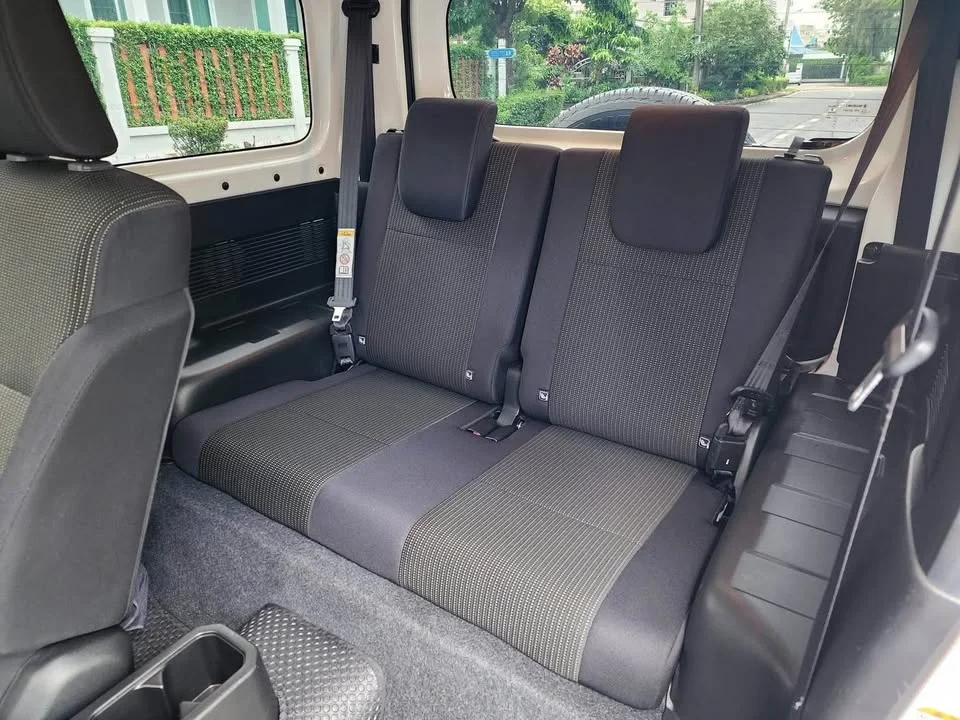 2022 Suzuki Jimny IV 2