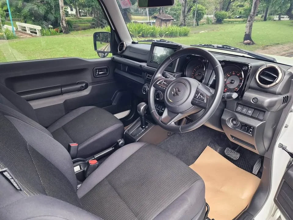 2022 Suzuki Jimny IV 3