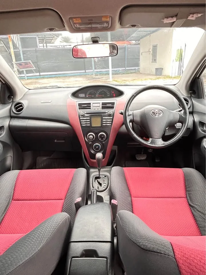 2010 Toyota Vios II 3