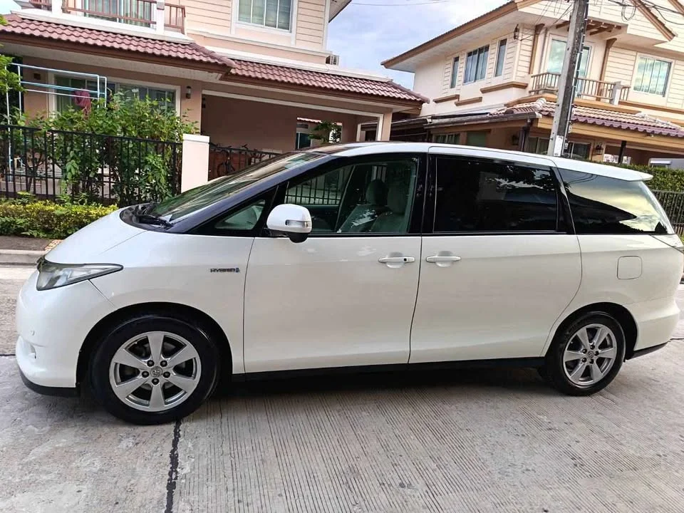 2007 Toyota Estima III 3