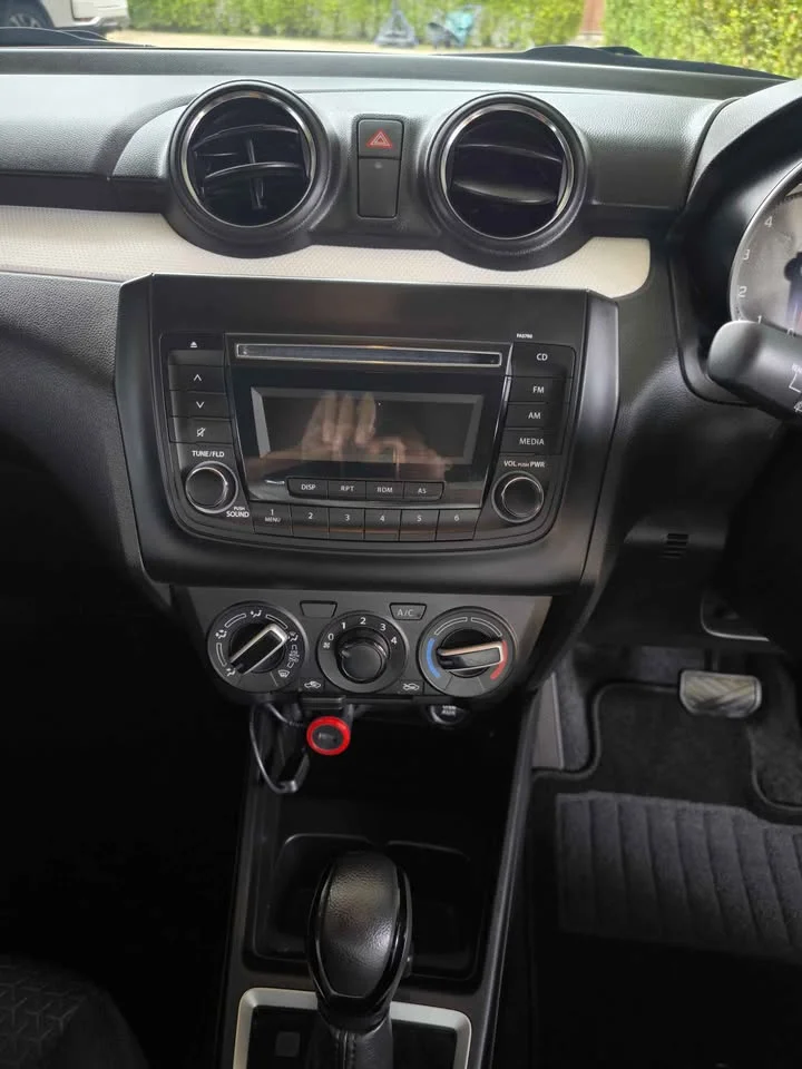 2020 Suzuki Swift III 2
