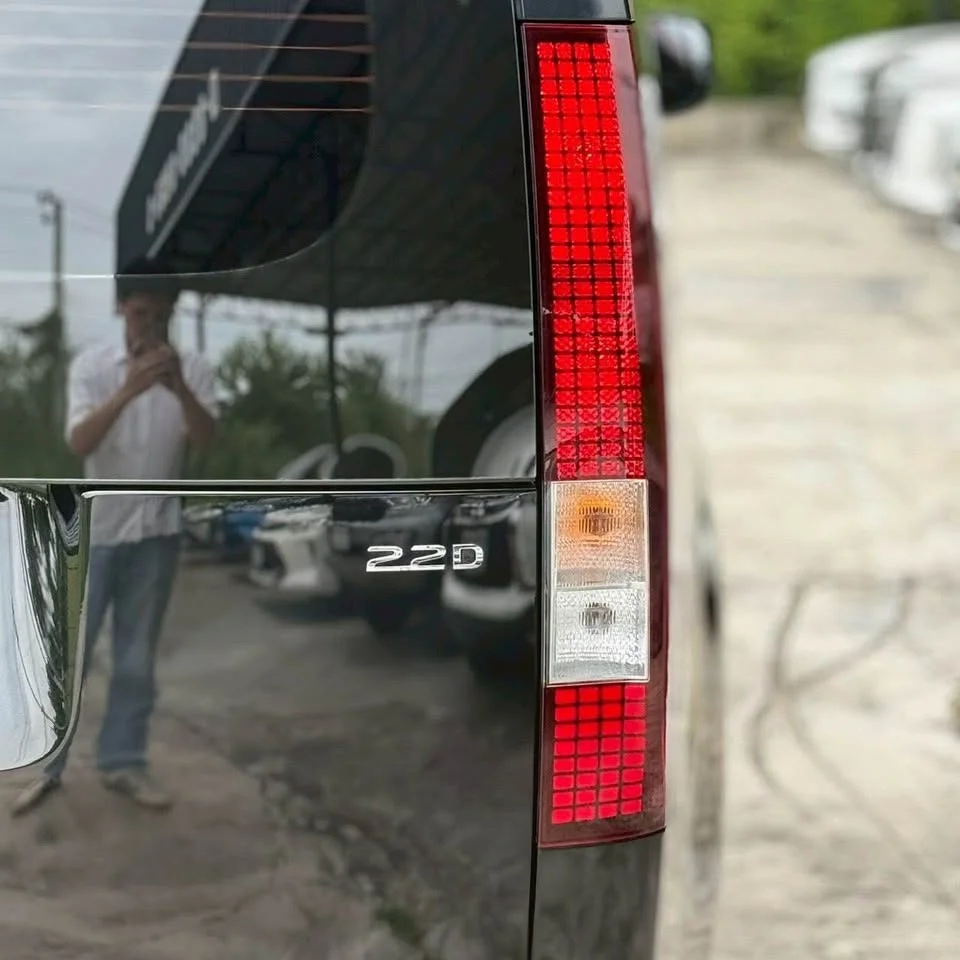 2023 Hyundai Staria US4 3