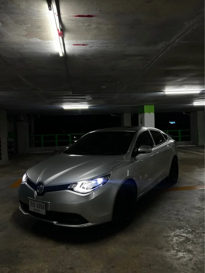 2016 MG 5 I  2