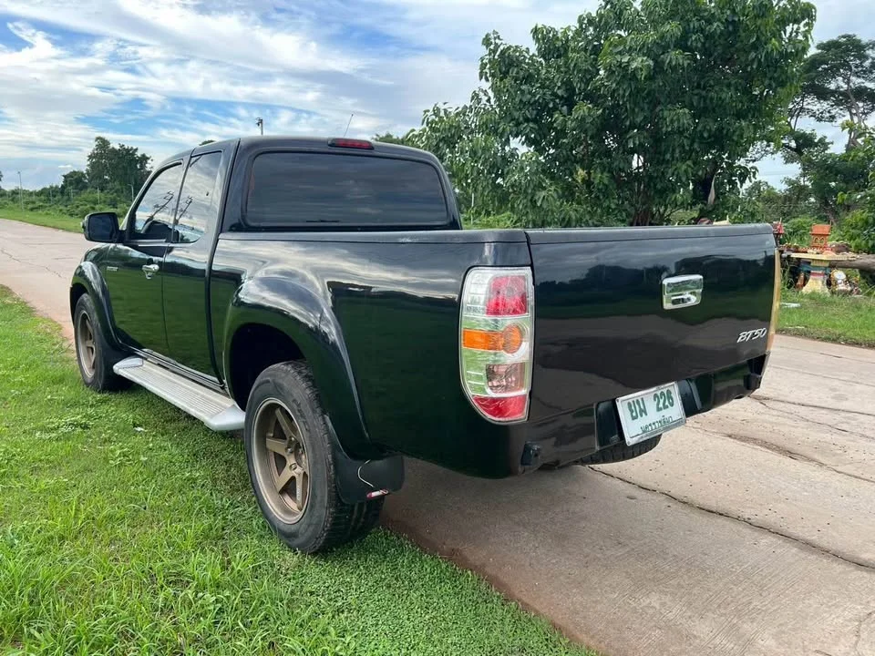 2011 Mazda BT-Series I 2
