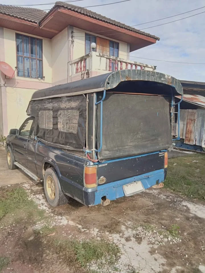 1988 Mazda B2500 IV 3