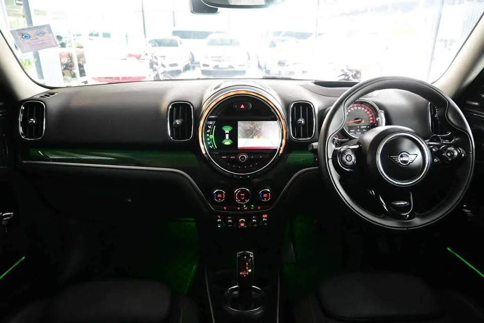 2020 Mini Countryman II 3