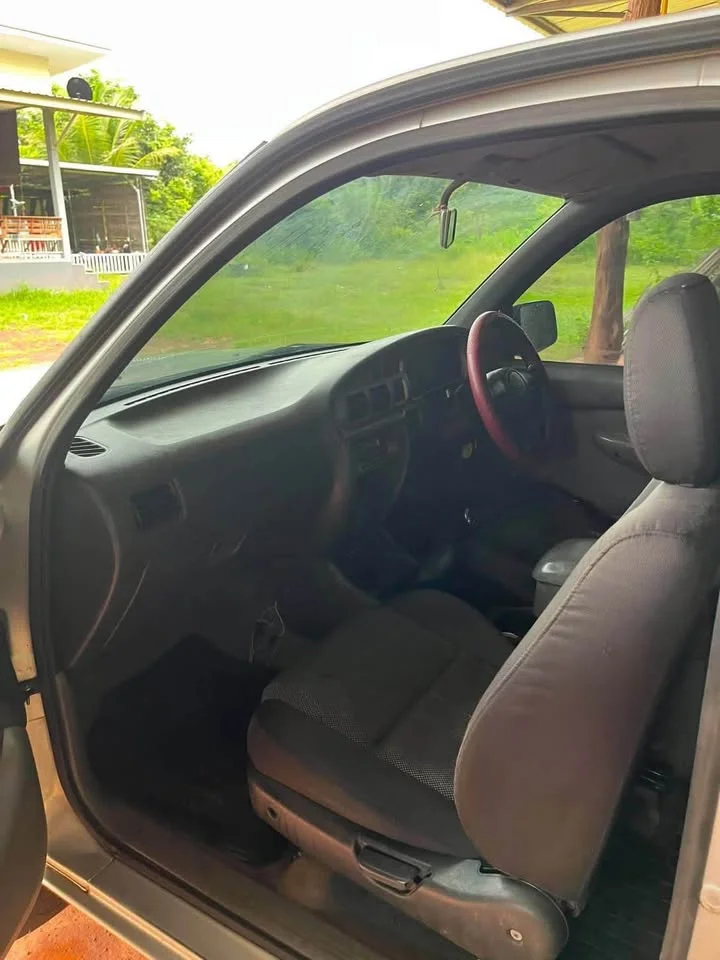 2005 Ford Ranger I 3